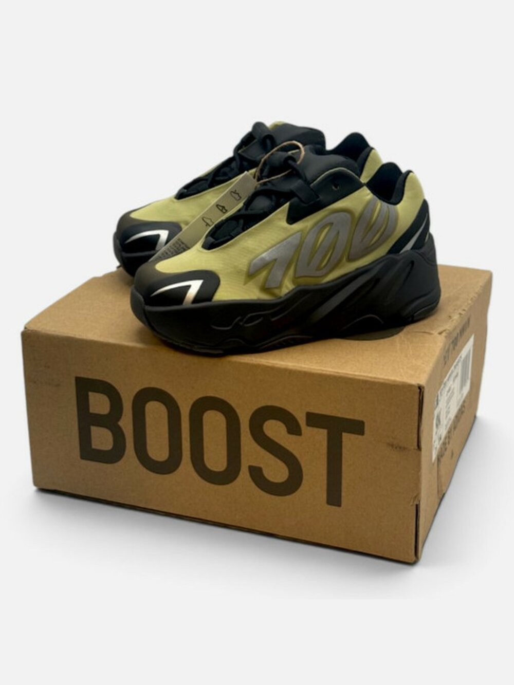 Adidas Yeezy YZY 700 MNVN Infants Resin US 9K GY4812 New in Box